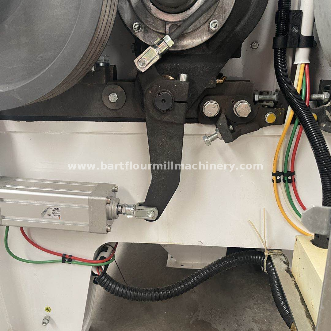 BUHLER MDDK 1250 Roller mill_8403