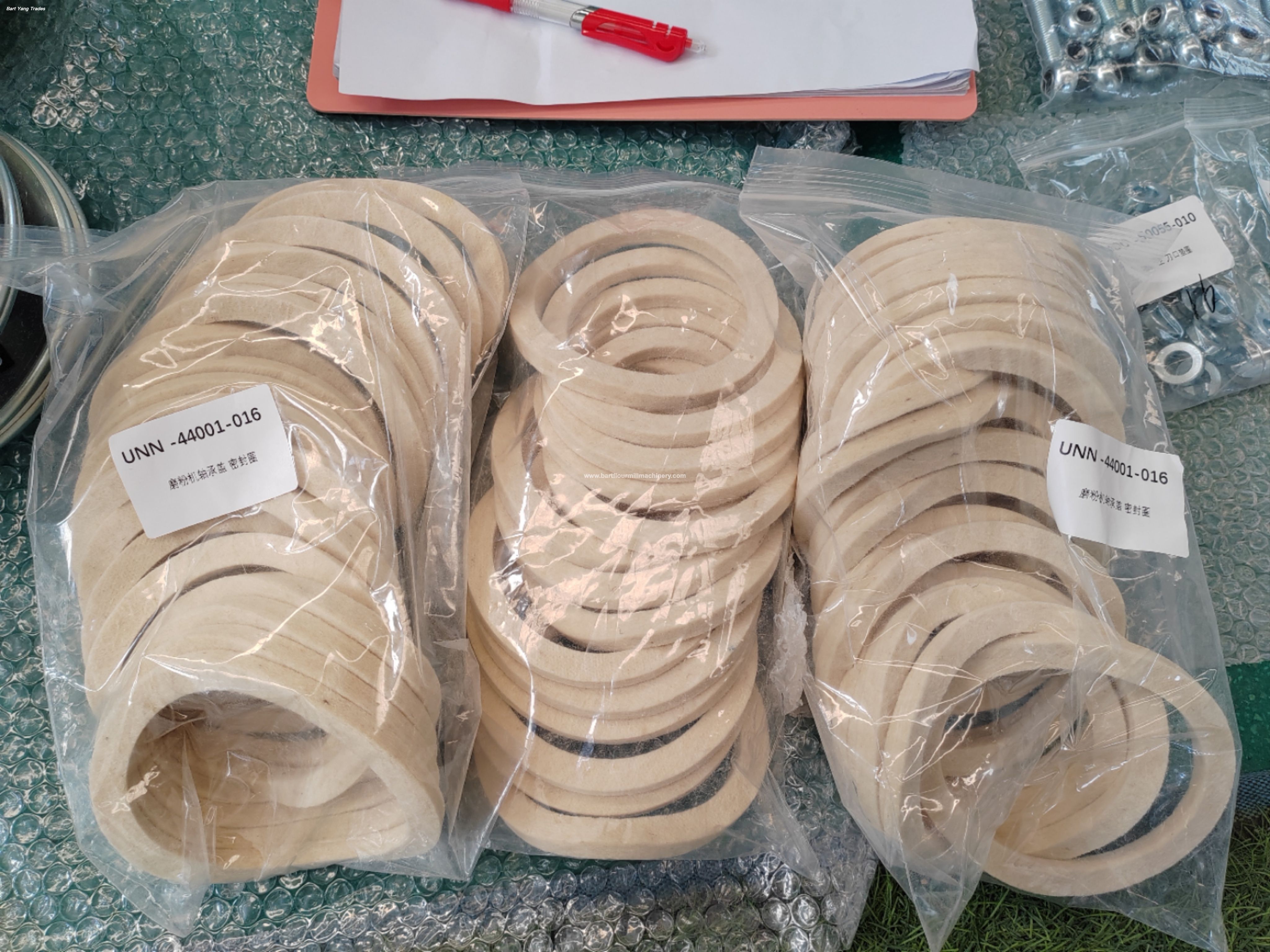 Brand new Spare parts for roller mill