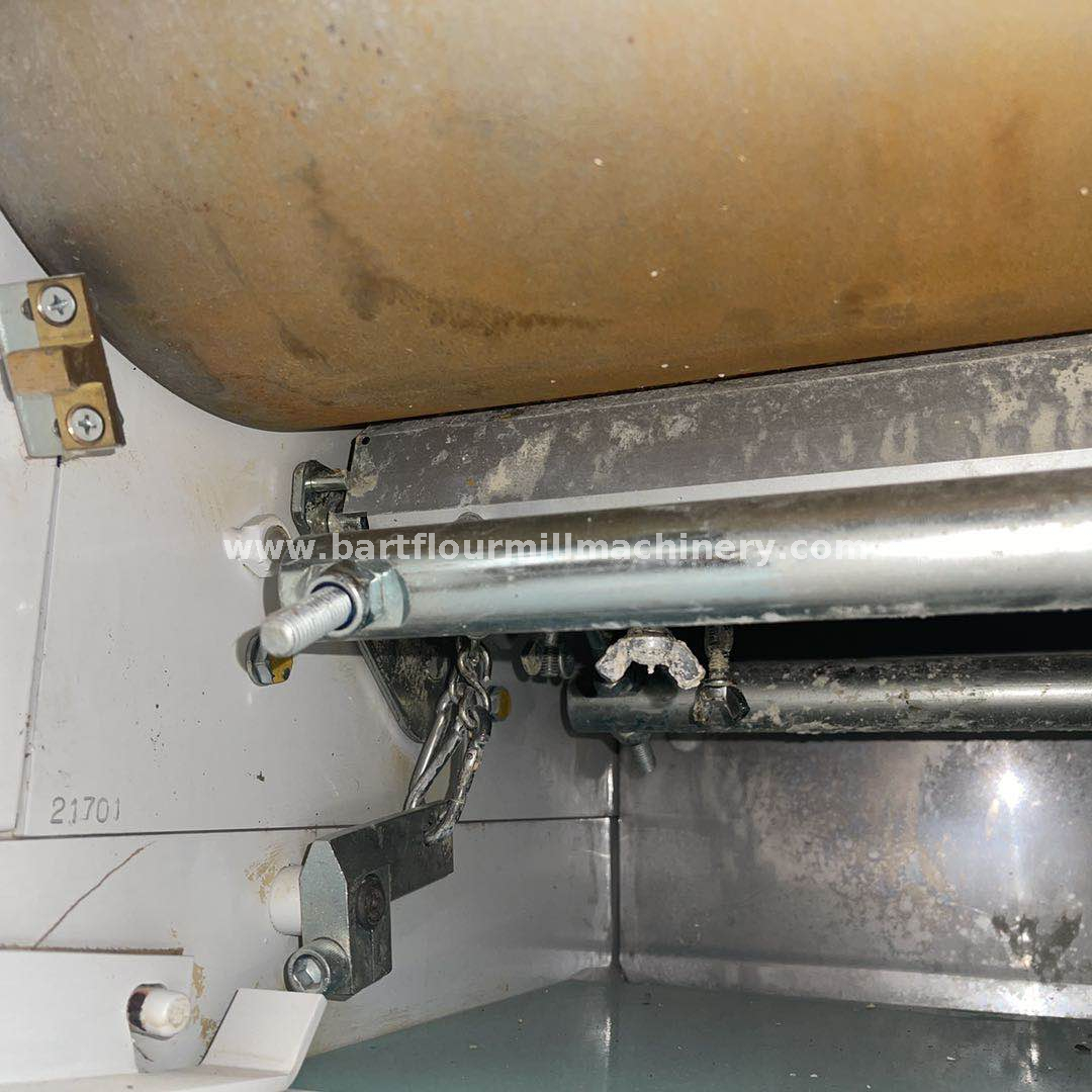 BUHLER MDDK 1250 Roller mill_8415