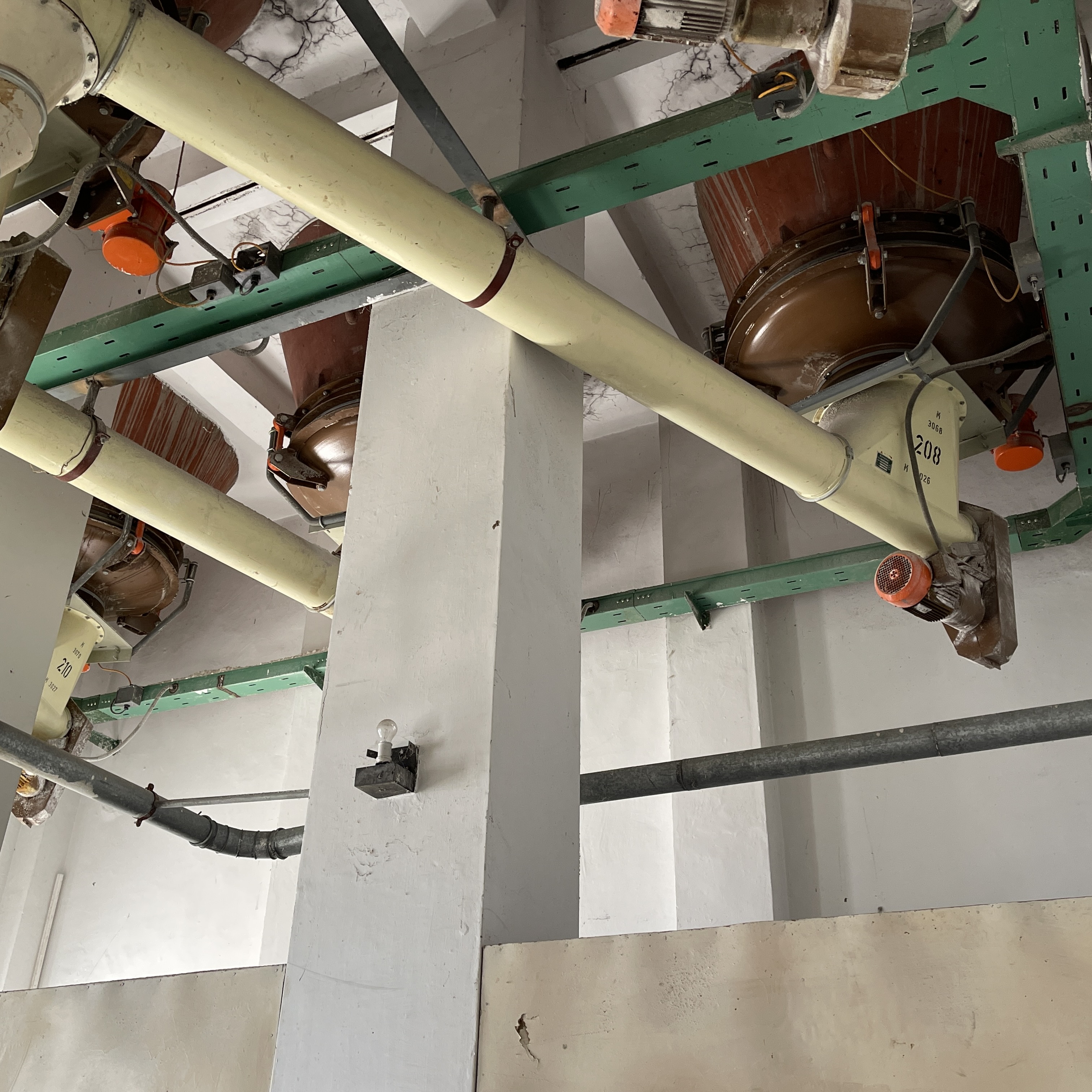 BUHLER Tubular Screwer 4