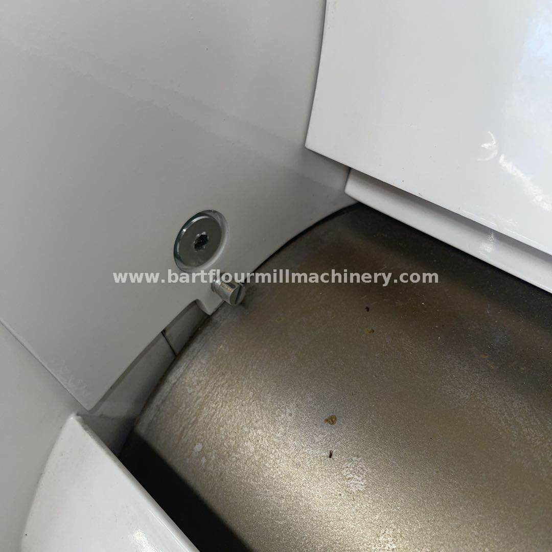 BUHLER MDDK 1250 Roller mill_8413