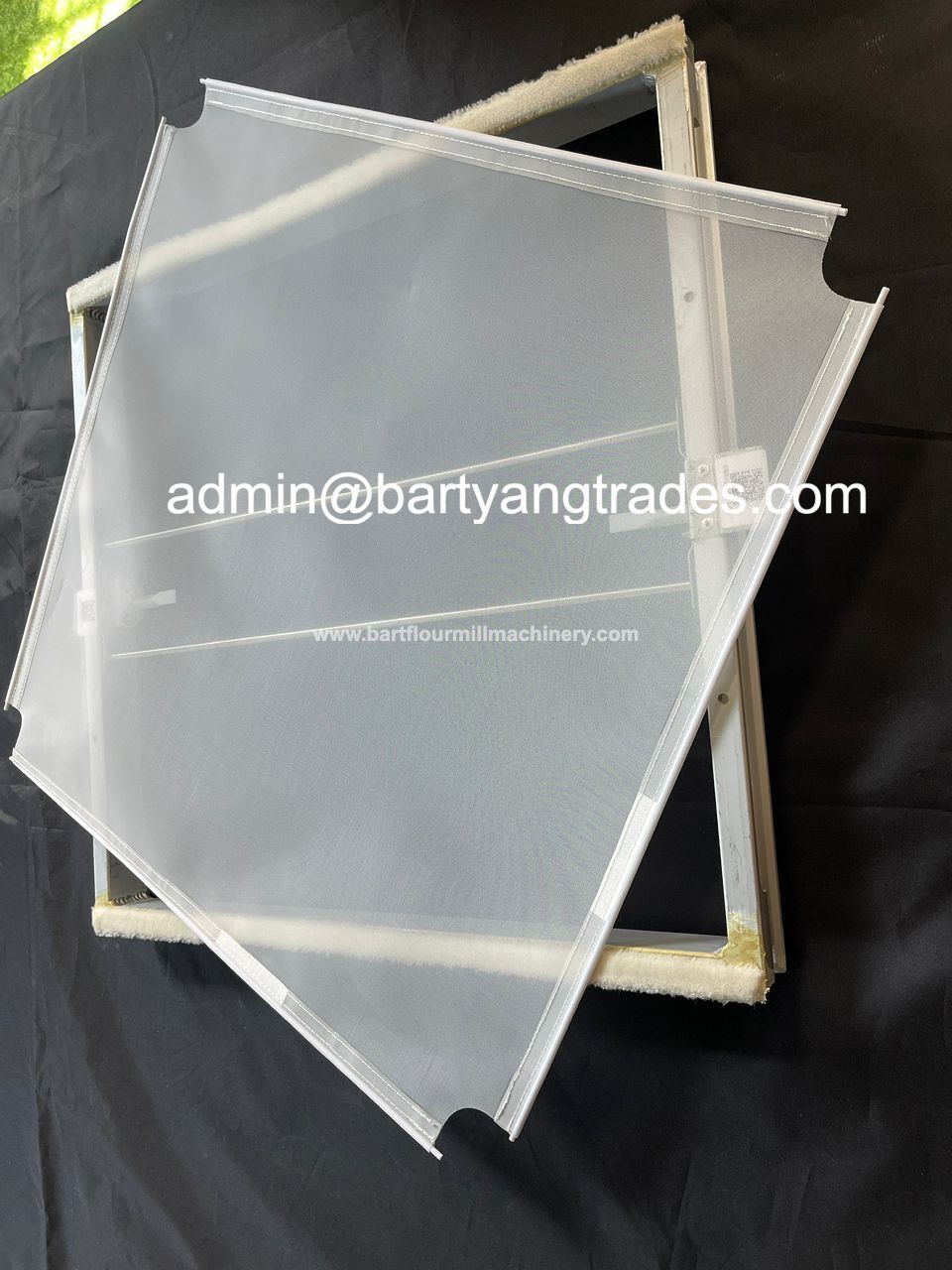 Purifier frame with rod （mesh & brush not included） (9)