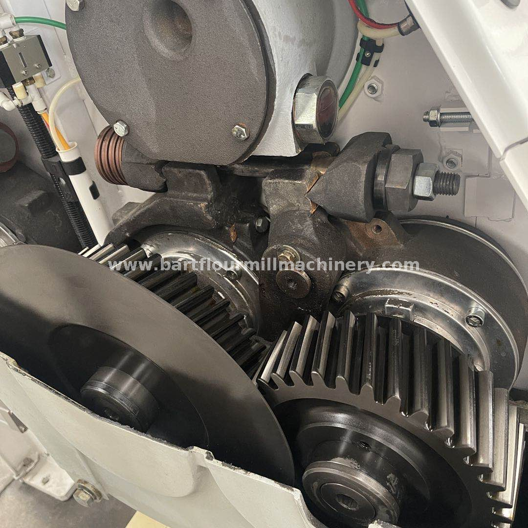 BUHLER MDDK 1250 Roller mill_8405