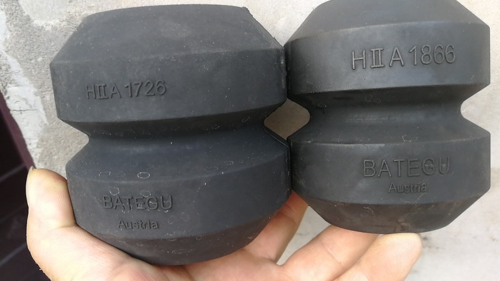 Buhler MQRF Purifier Rubber Springs HIIA 1726 BAIEGU AUSTRIA. PN#.BUHLER UXN-48103-049 MQRF46/200 Purifier UXN-48103-049 